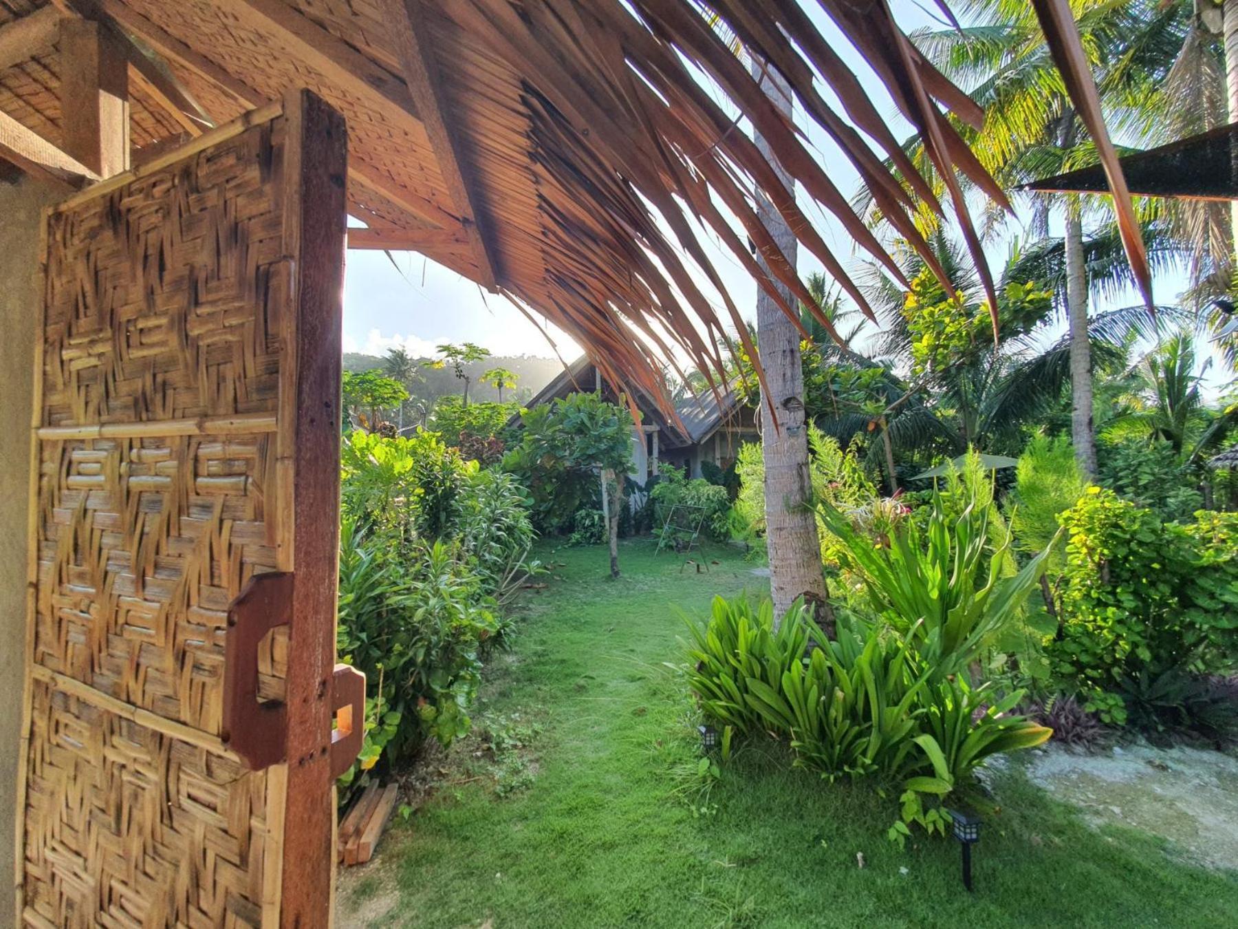 Coleto Siargao Bed & Breakfast San Isidro  Ngoại thất bức ảnh